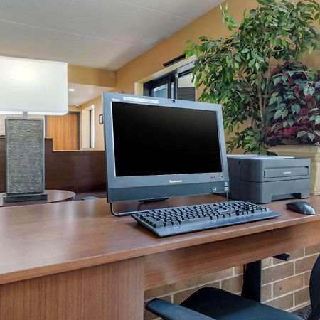 Suburban Studios Arlington Heights Elk Grove Экстерьер фото