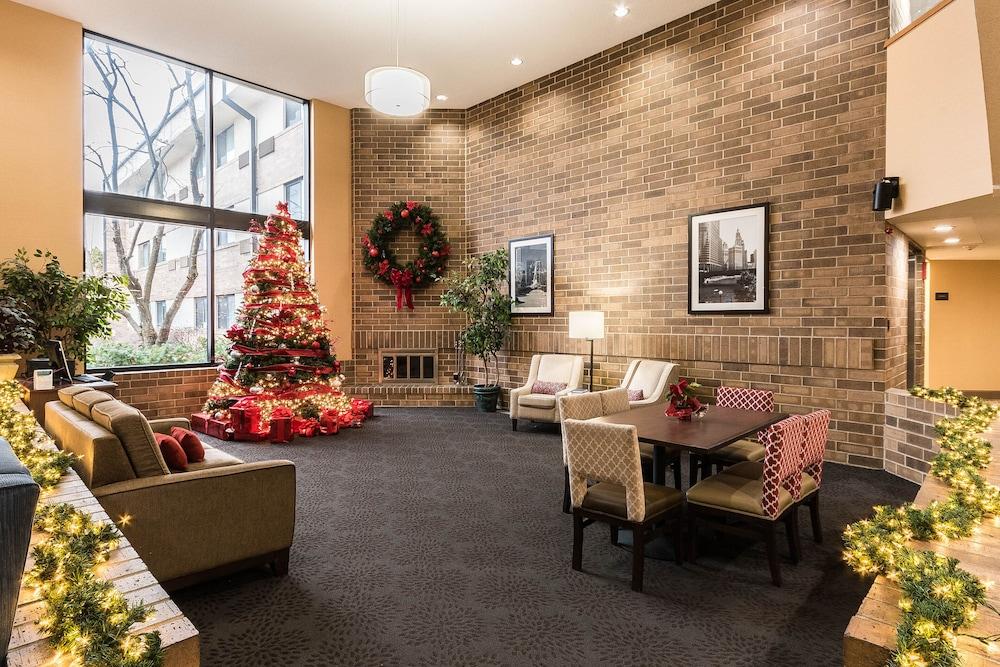 Suburban Studios Arlington Heights Elk Grove Экстерьер фото