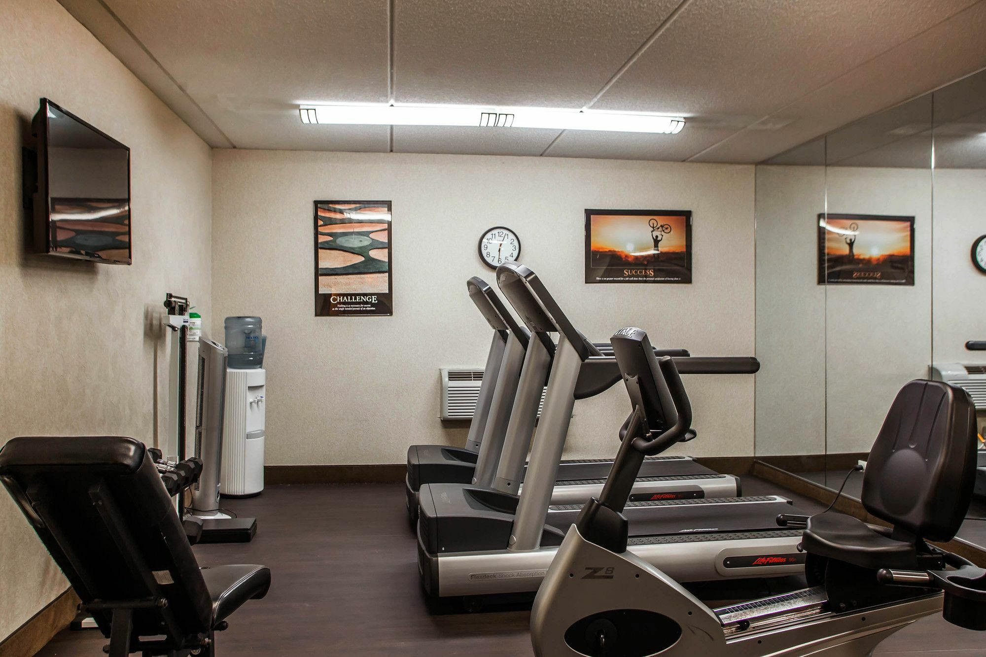 Suburban Studios Arlington Heights Elk Grove Экстерьер фото