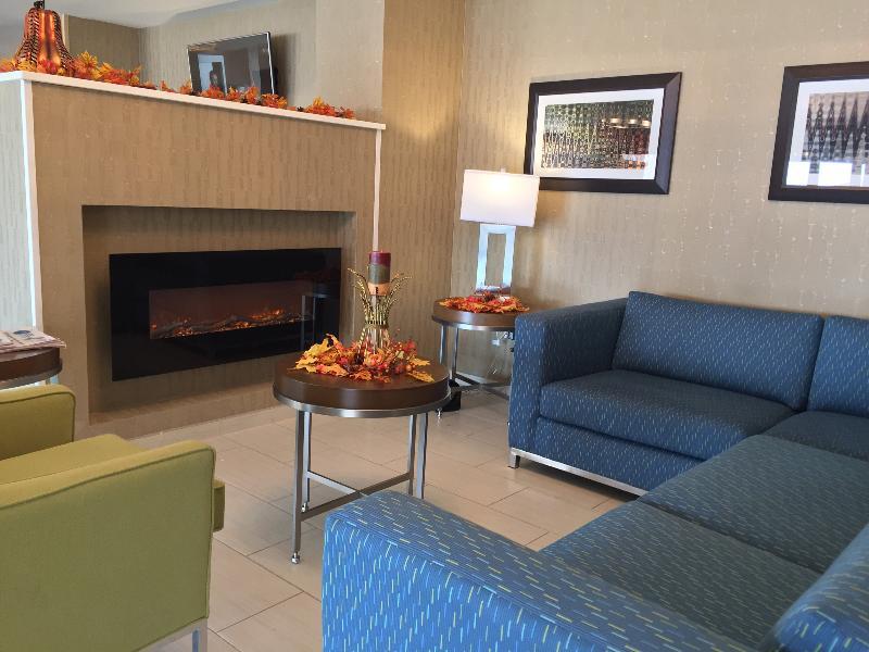 Suburban Studios Arlington Heights Elk Grove Экстерьер фото